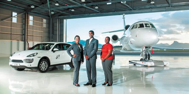 Lounge luxurious private terminal (2)